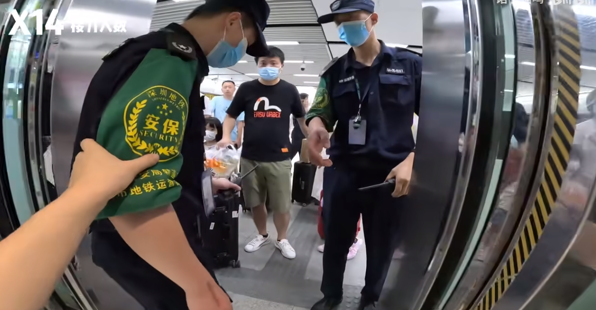 140公里18次接力！視障女孩無障礙暢行深圳（圖為視障女孩諾子記錄暢深圳記錄視頻截圖。）.png